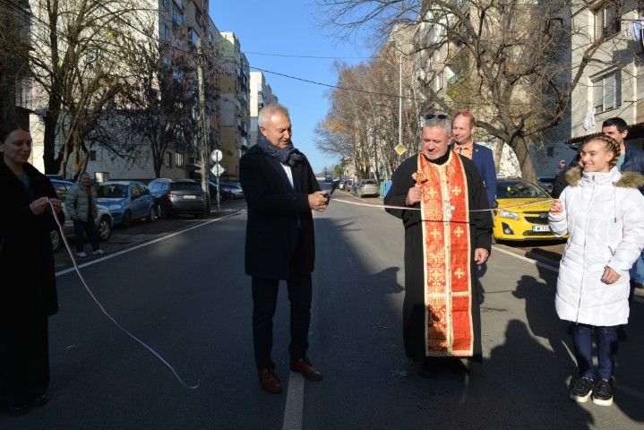 Ремонтираха по европейски образец улици в кв. „Плиска“
