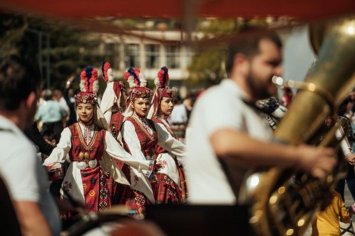 Раздават 2000 козунака за празниците
