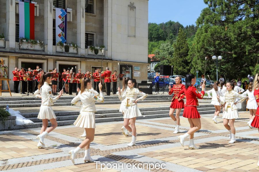 ХVІІ международни празници на духовите оркестри  